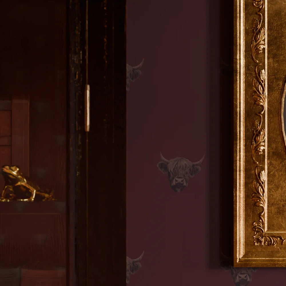 Heilan Coo Wallpaper in Garnet