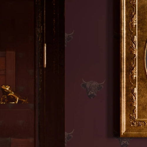 Heilan Coo Wallpaper in Garnet
