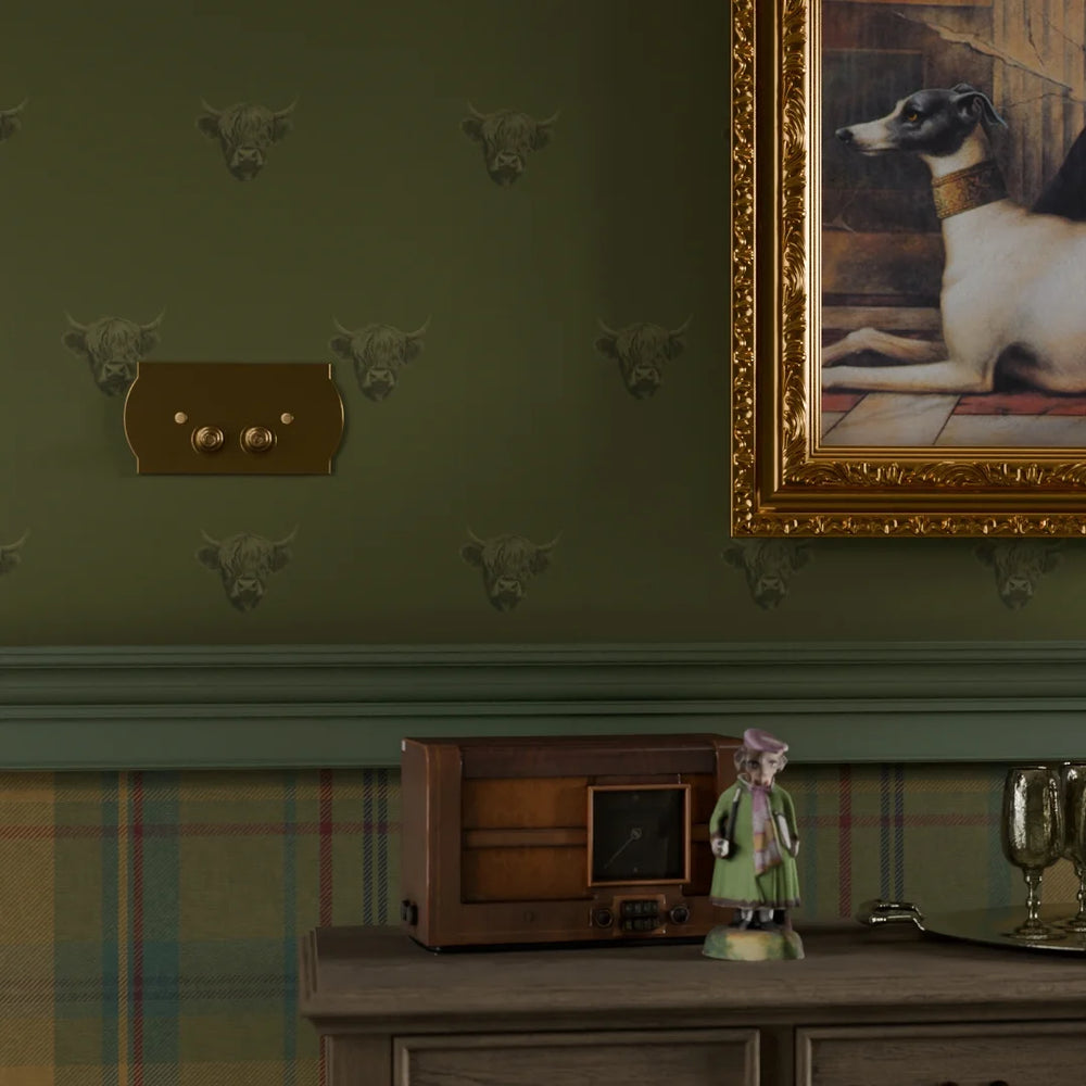 Heilan Coo Wallpaper in Gentleman Green