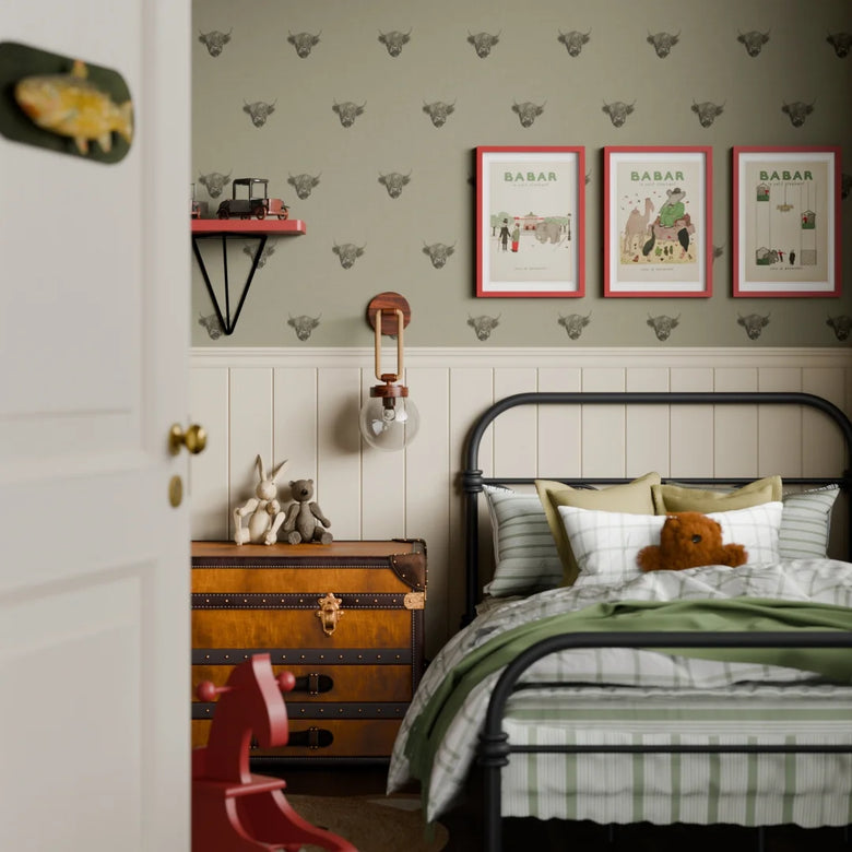 Heilan Coo Wallpaper in Warm Grey
