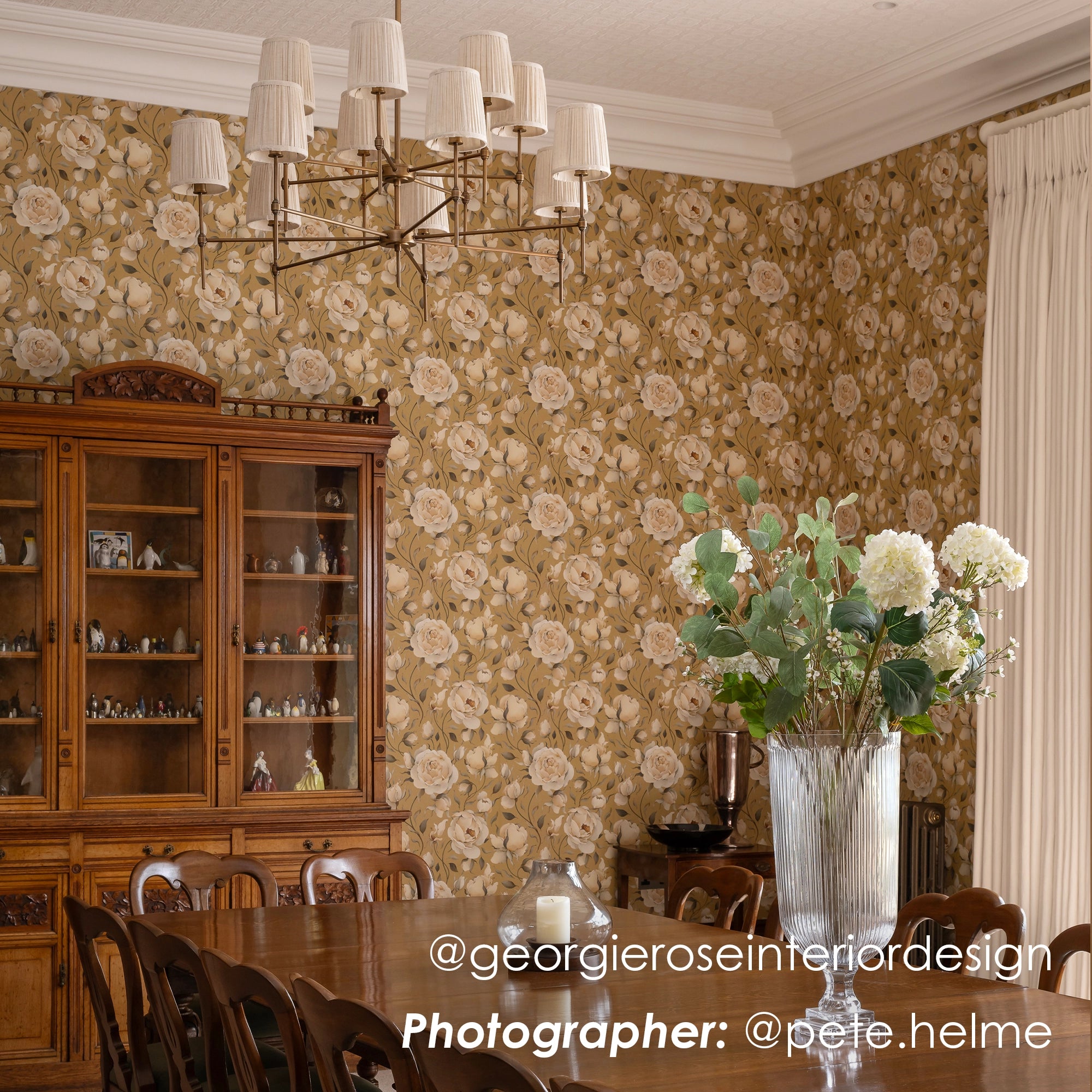 Enchanted Roses Wallpaper in Ivory on Antique Gold