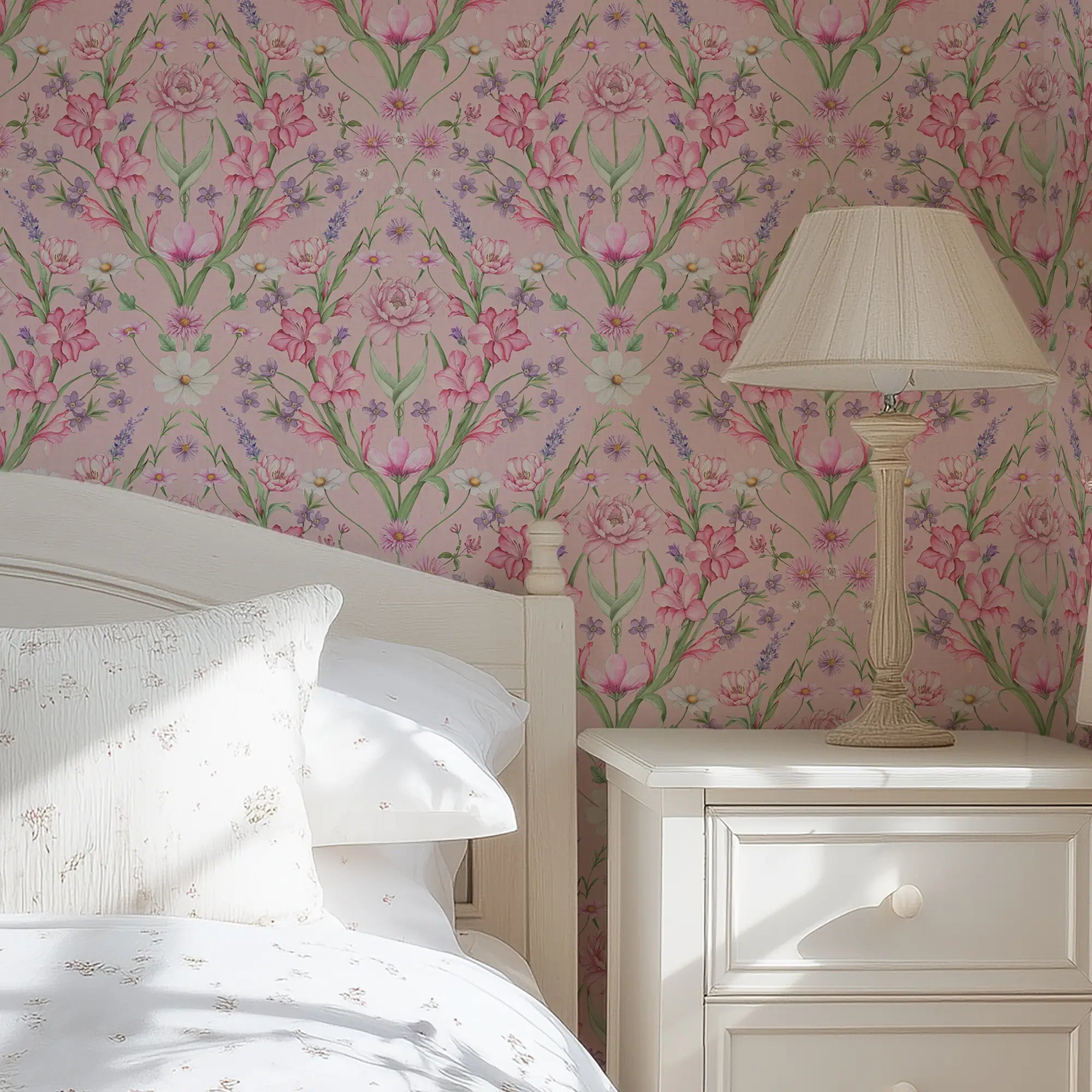 Maisie Wallpaper in Summer Pinks and Lilac