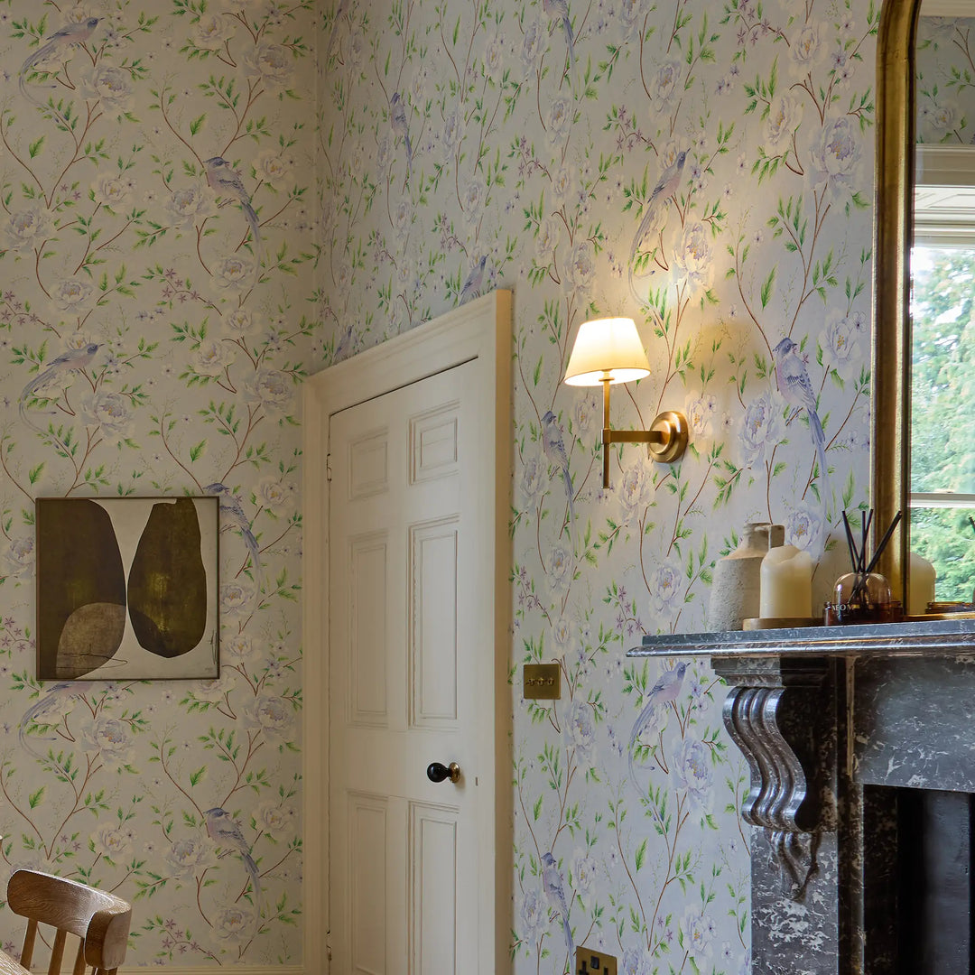 Meilin Wallpaper in Lilac