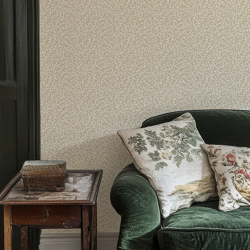 Petite Coral Cove Wallpaper in Antique Gold