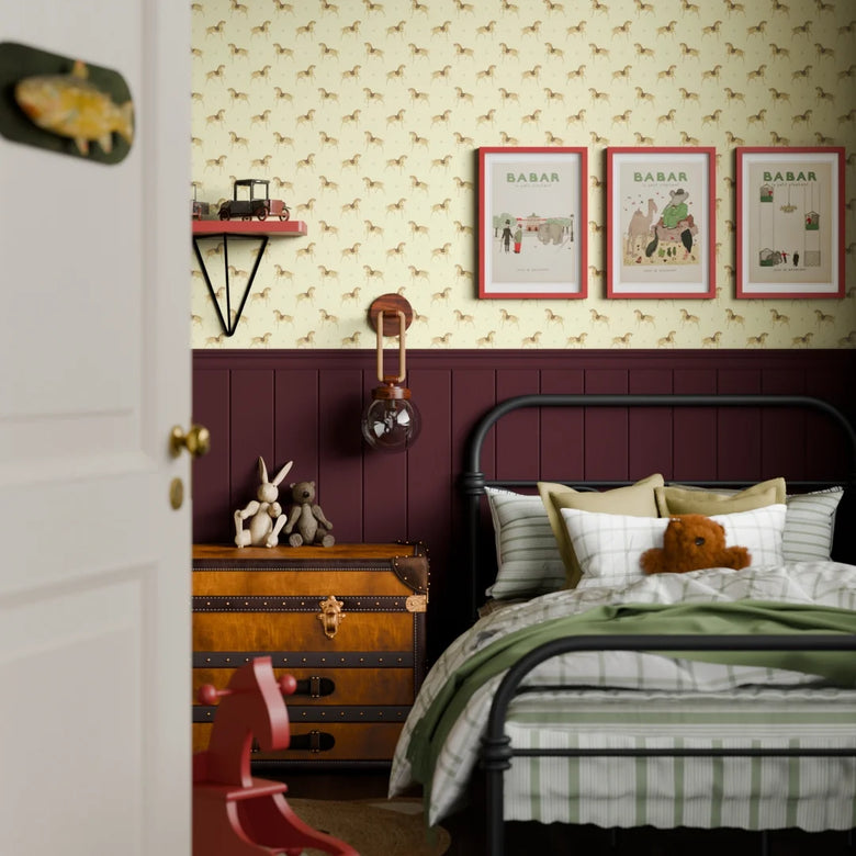 Seabiscuit Wallpaper in Sand